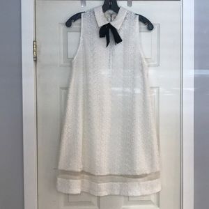 Alice and olivia white shift dress
